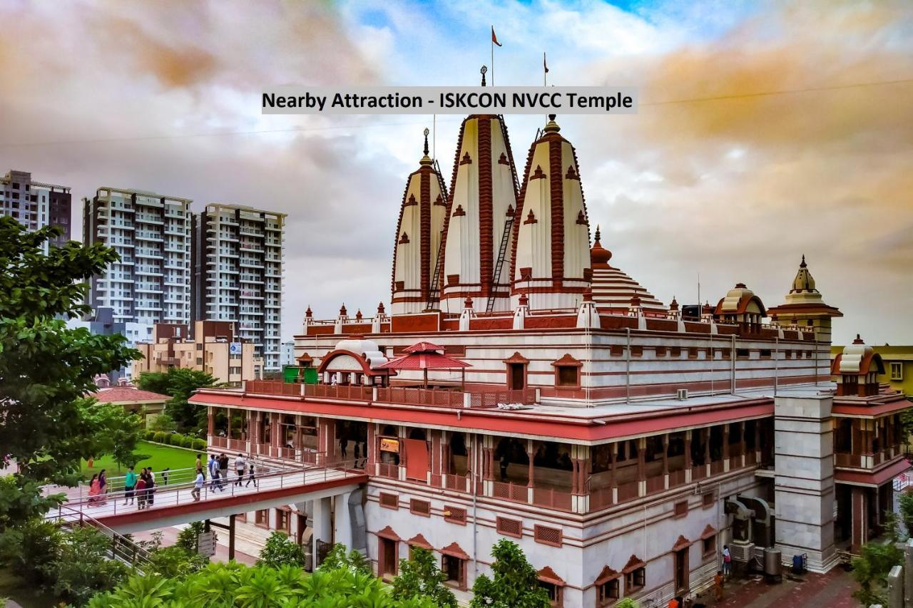 Oyo 1065 Hotel Hmr Royal Inn Pune Exterior foto